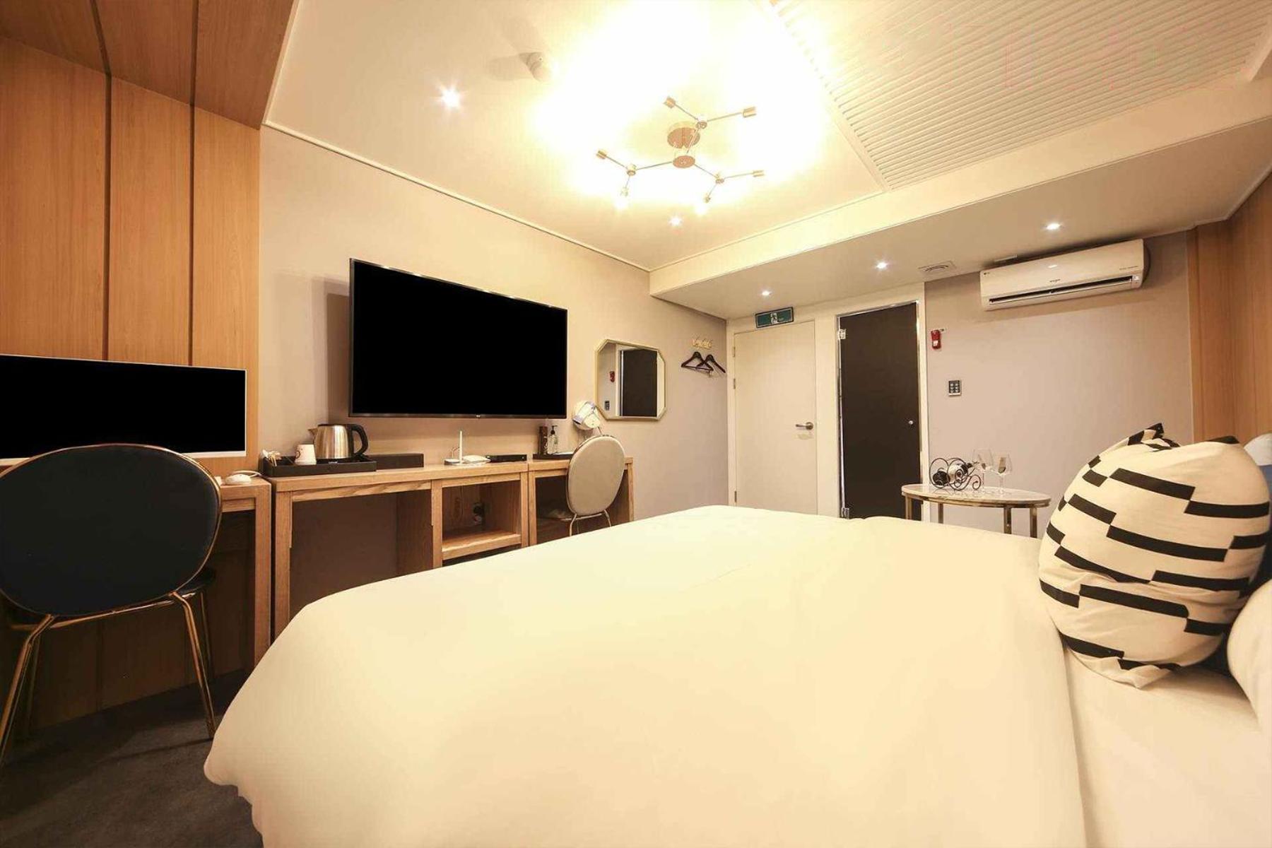 Bay 202 Hotel Puszan Kültér fotó